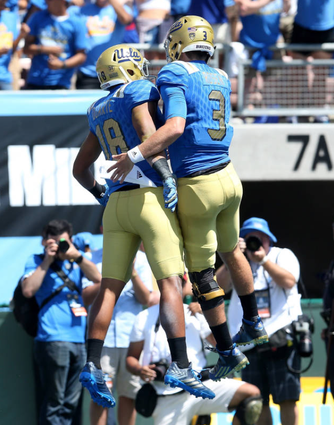 UCLA TE #18 Thomas Duarte and QB #3 Josh Rosen