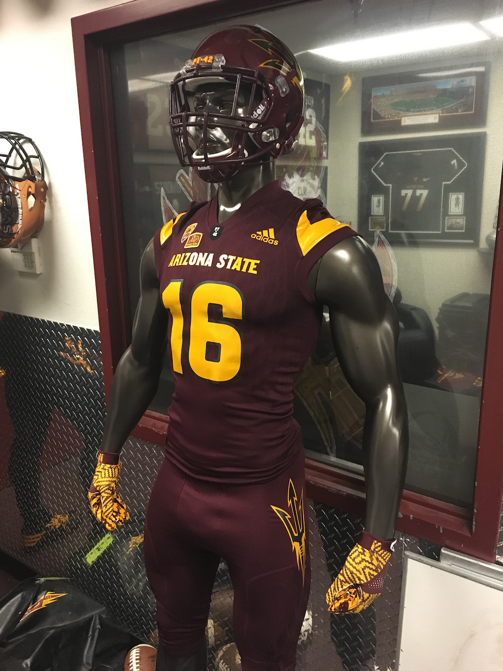 Adidas 2016 Maroon Monsoon Battle Gear 